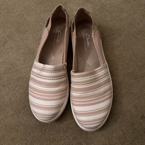 (SOLD) Clarks Slipons